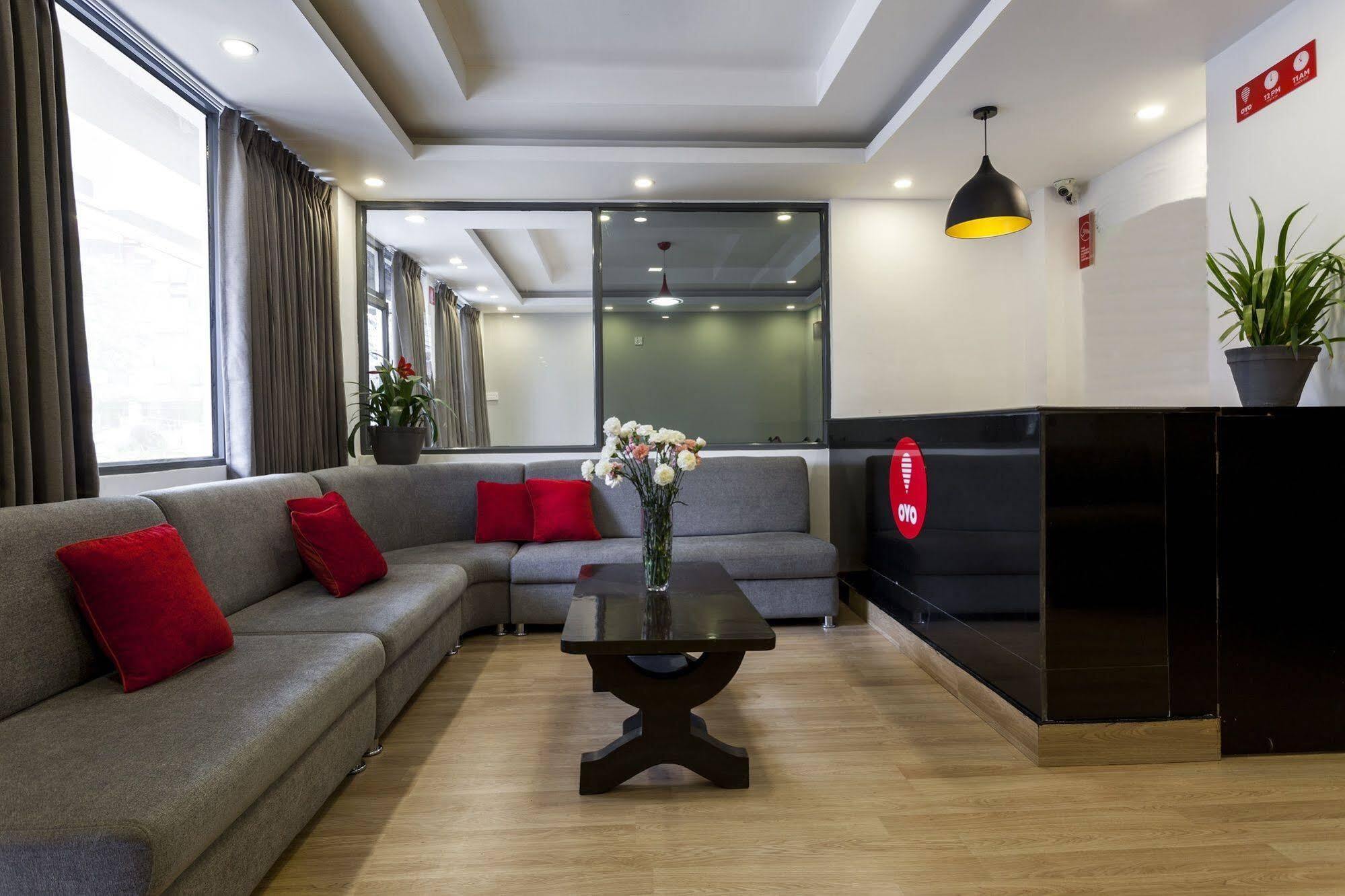 Oyo 123 Hotel Prince Plaza Kathmandu Ngoại thất bức ảnh